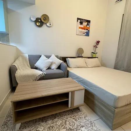 Appartamento Golden Hour Marina View Dubai Esterno foto