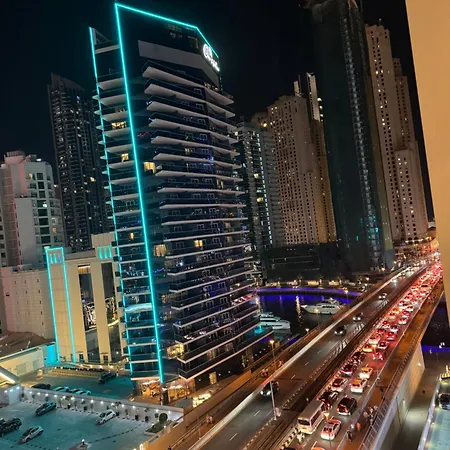 Appartamento Golden Hour Marina View Dubai Esterno foto