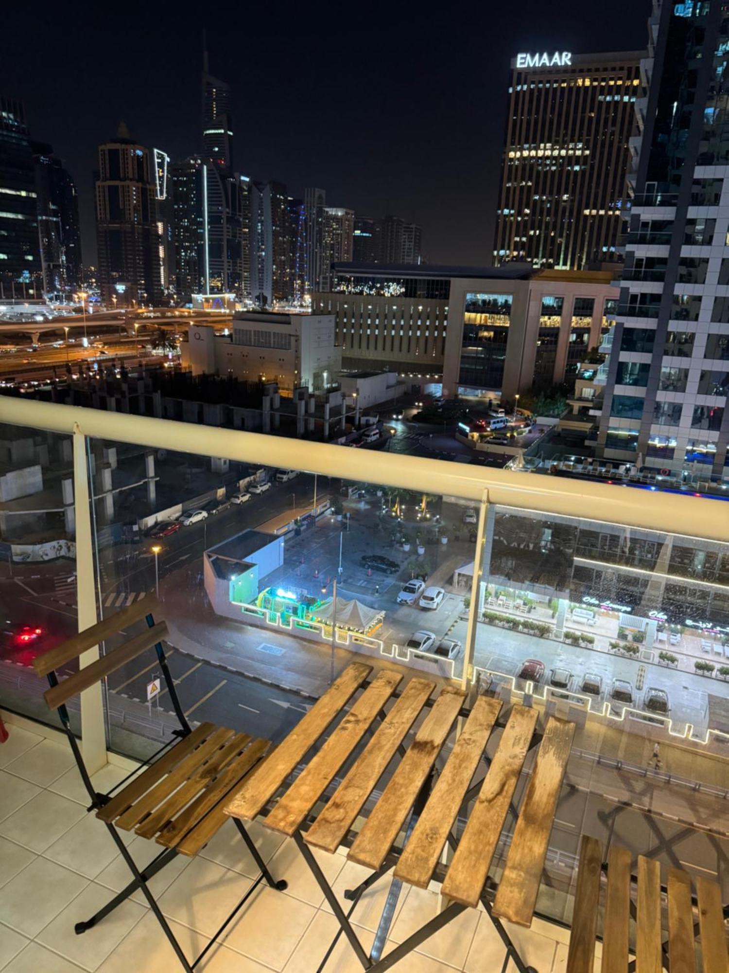 Golden Hour Marina View Appartamento Dubai